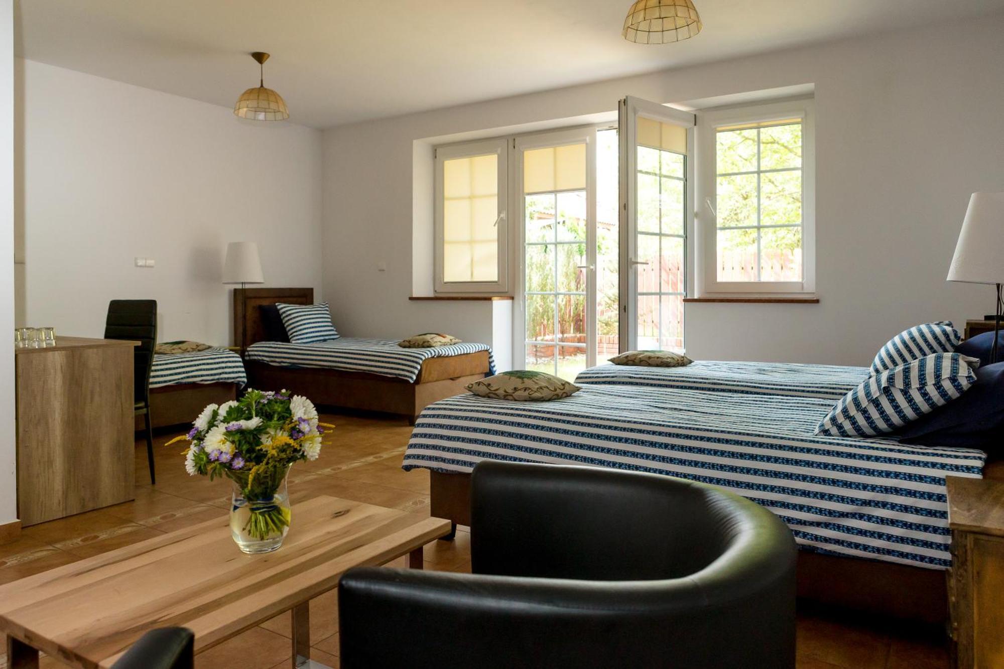 Villa Jeziorki 71 ワルシャワ 部屋 写真
