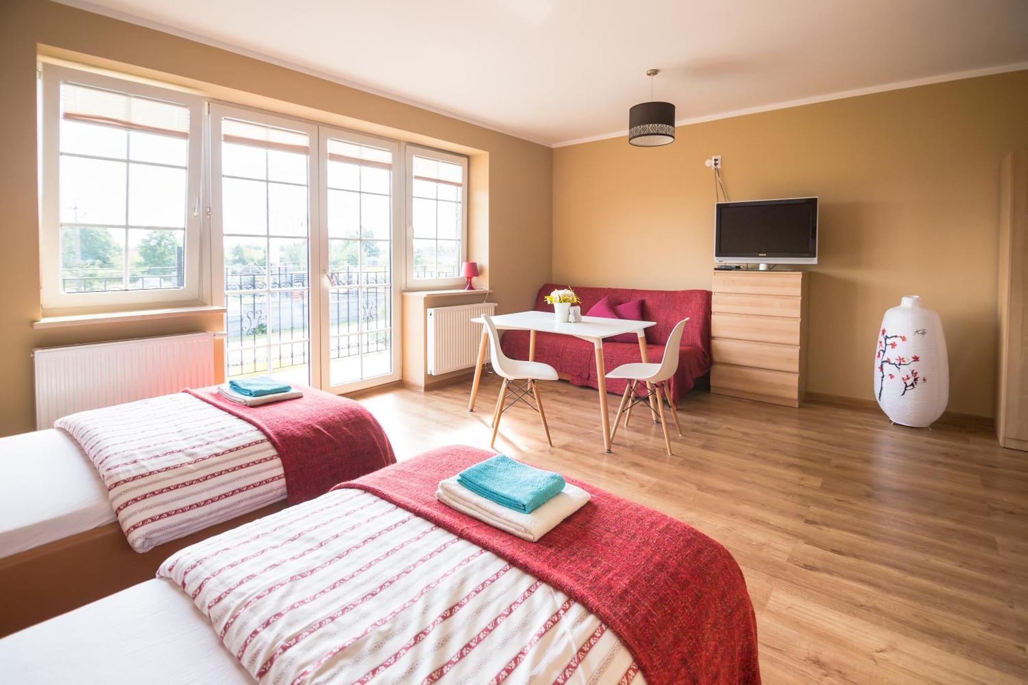 Villa Jeziorki 71 ワルシャワ 部屋 写真