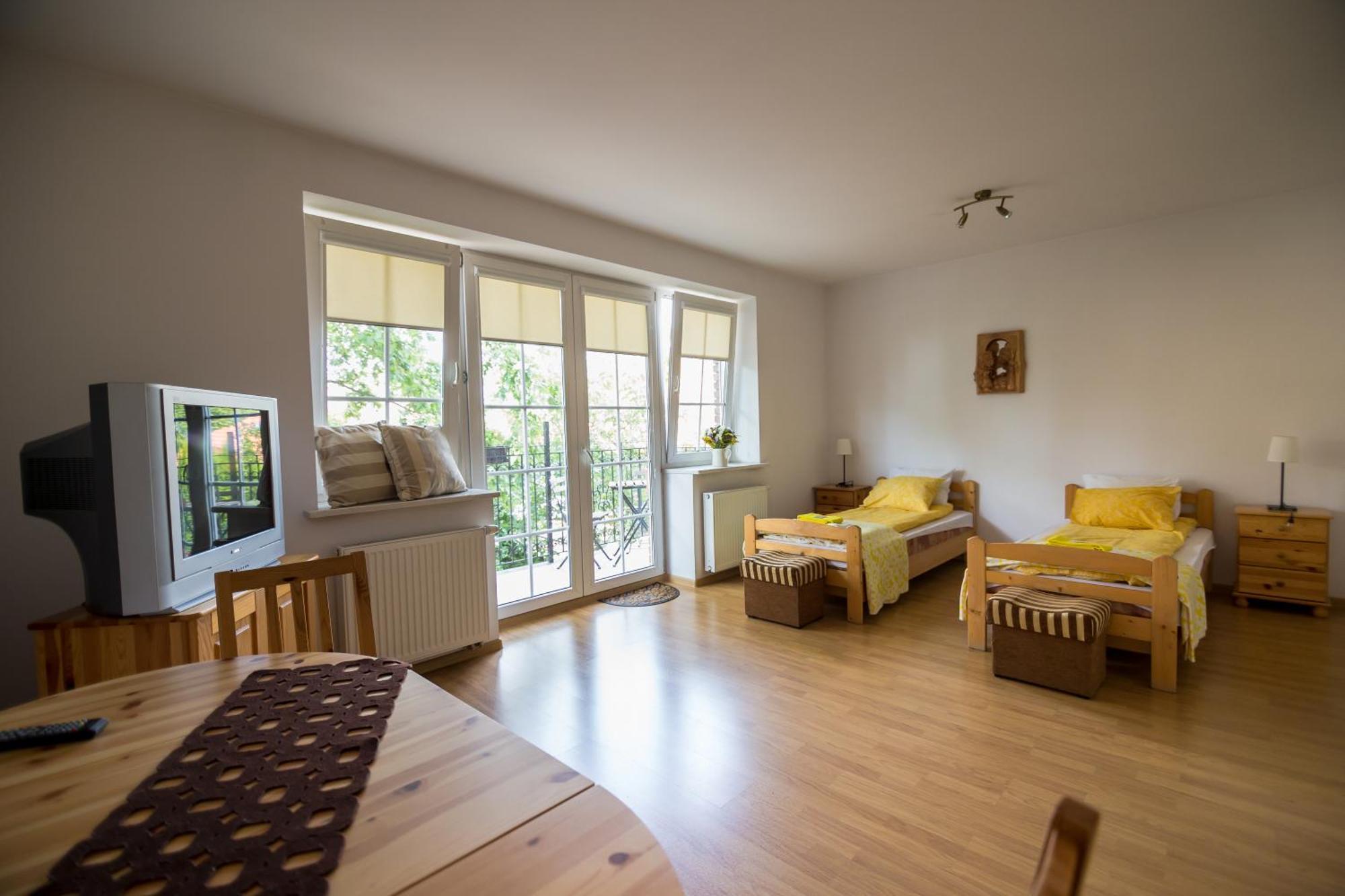 Villa Jeziorki 71 ワルシャワ 部屋 写真