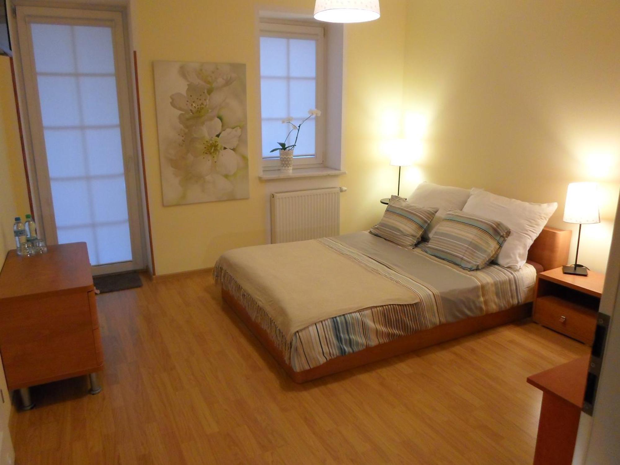 Villa Jeziorki 71 ワルシャワ 部屋 写真