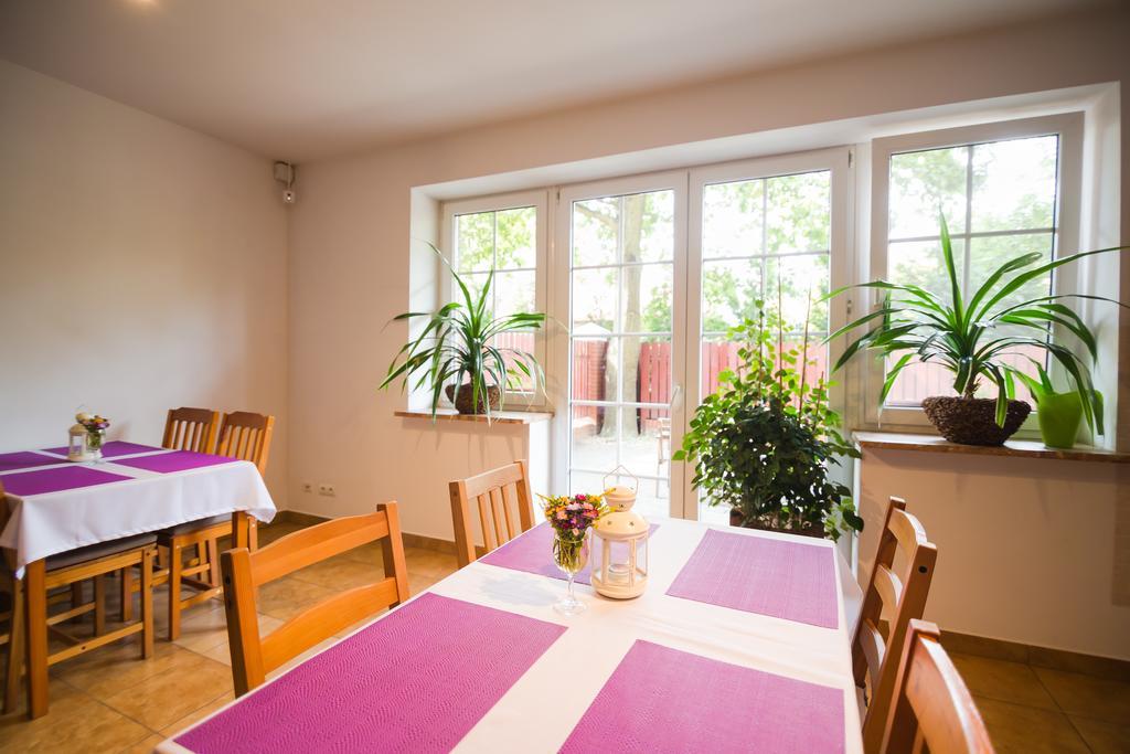 Villa Jeziorki 71 ワルシャワ エクステリア 写真